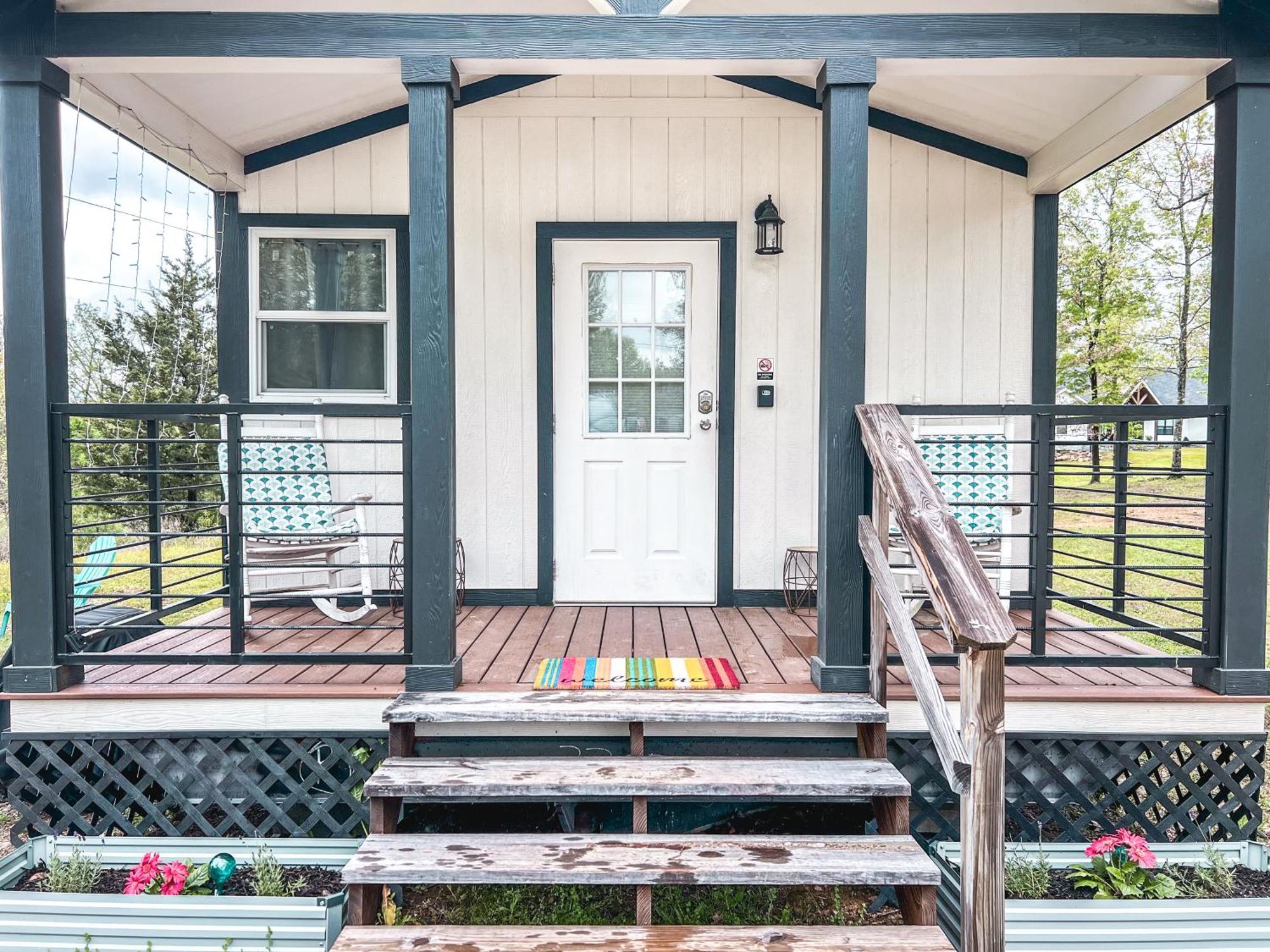 Private Tiny Home Royal Ridge Getaway Ngoại thất bức ảnh