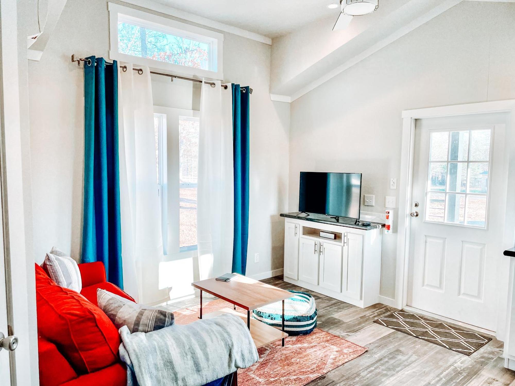Private Tiny Home Royal Ridge Getaway Ngoại thất bức ảnh